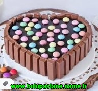 Bolu Alpağutbey Mahallesi çikolatalı yaş pasta siparişi yolla gönder